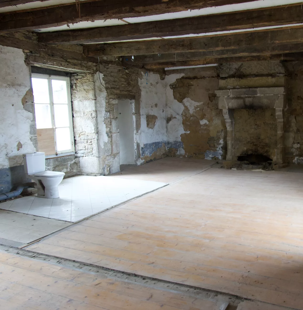 MAB - Réhabilitation d’une maison d'armateur du XVIIe siècle conjuguant délabrement et désordres afin de créer un espace destiné au bien commun